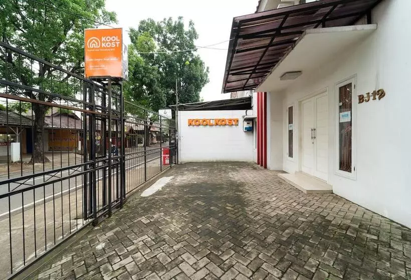 ペンション Koolkost Syariah Near Teraskota Bsd