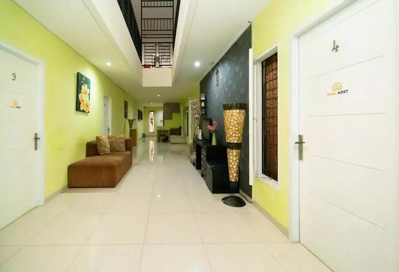 ペンション Koolkost Syariah Near Teraskota Bsd