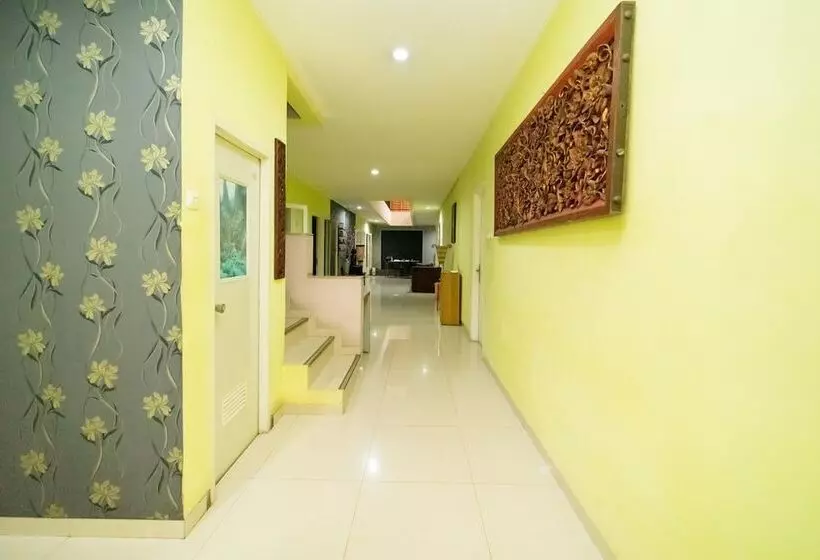 ペンション Koolkost Syariah Near Teraskota Bsd