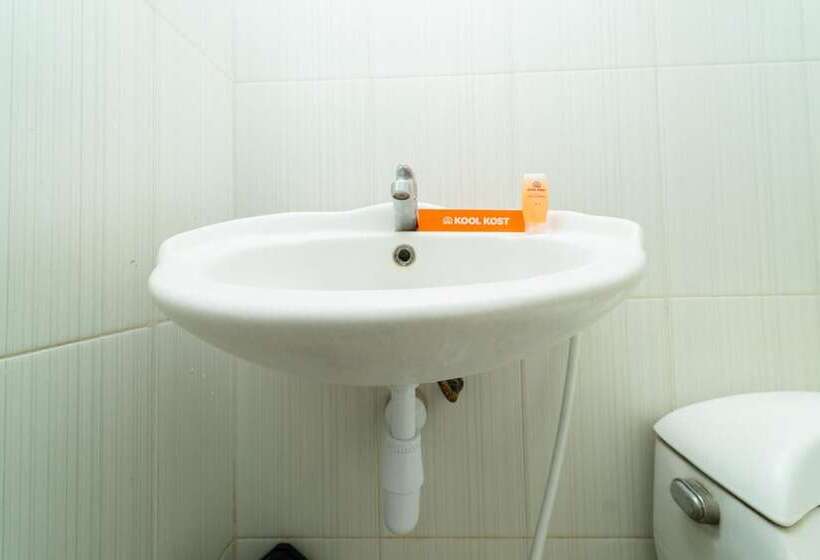 Pensione Koolkost Syariah Near Teraskota Bsd