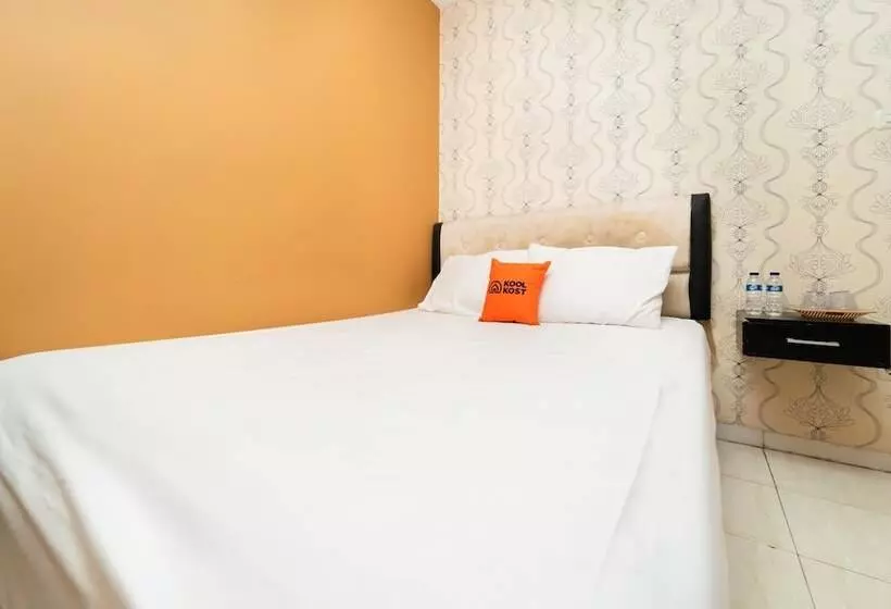 ペンション Koolkost Syariah Near Teraskota Bsd