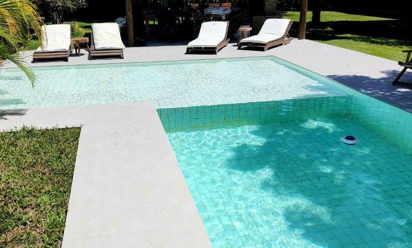 ペンション Lá Em Casa Guest House