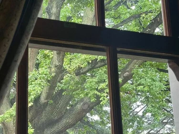 Majatalo Oak View Manor