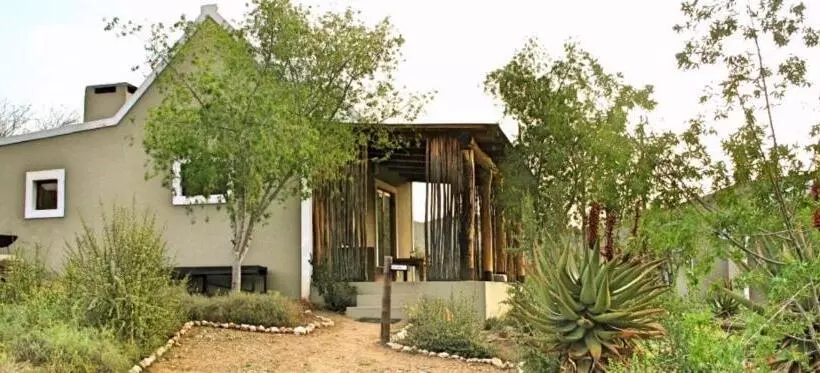 Majatalo River View Cottages