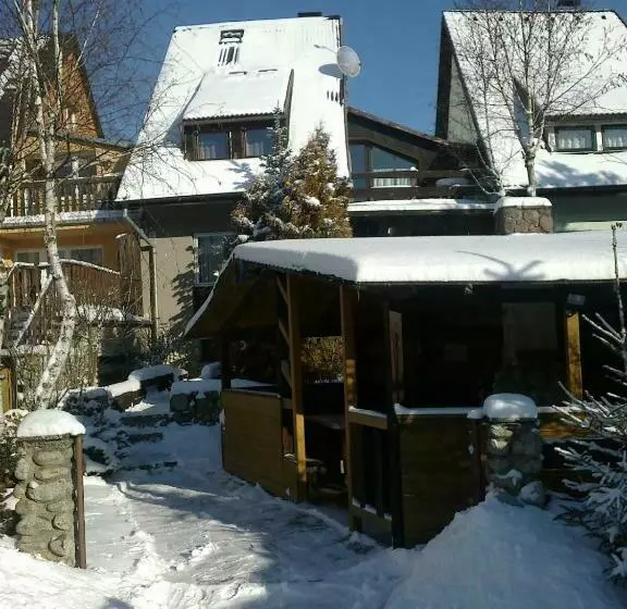 ベッドアンドブレックファースト Penzión Skitour