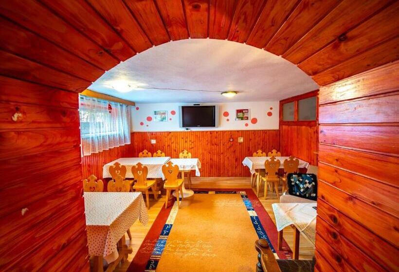 ベッドアンドブレックファースト Penzión Skitour