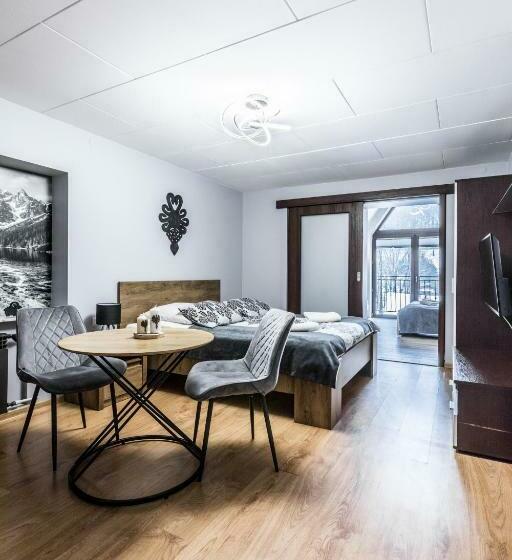 Bed and Breakfast Willa U Baranów