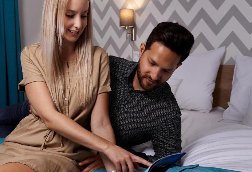 Отель Adalbert Szent Tamás Ház