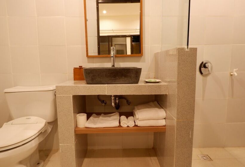 ホテル And Villa B52 Gili Air