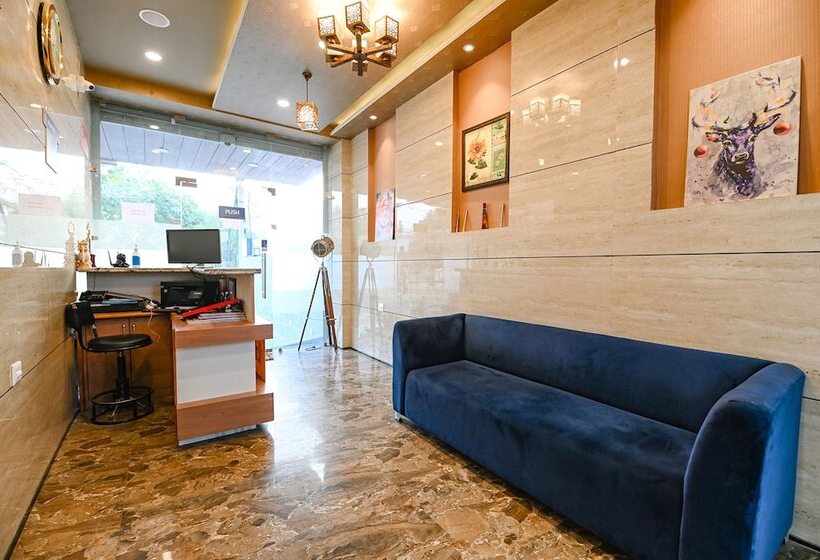 Fabhotel 7th Crossing Malviya Nagar