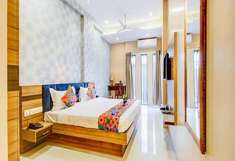 Fabhotel 7th Crossing Malviya Nagar