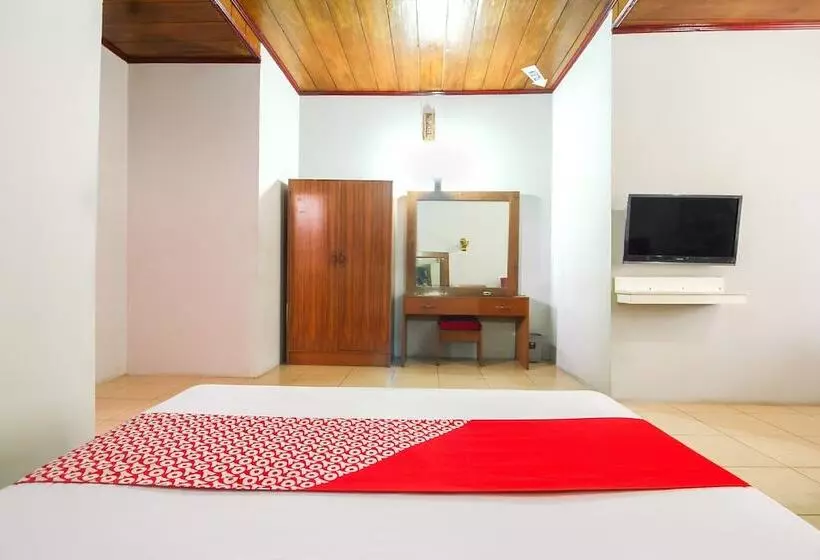 هتل Oyo 3180  Rian Cottage