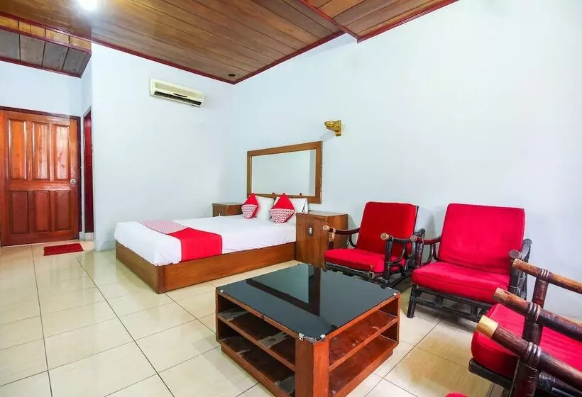 هتل Oyo 3180  Rian Cottage