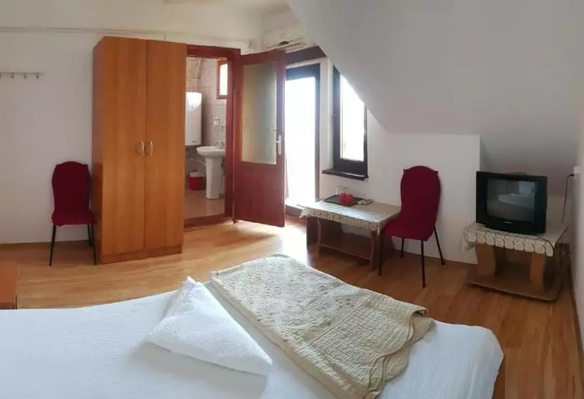 ペンション Casa Maxim