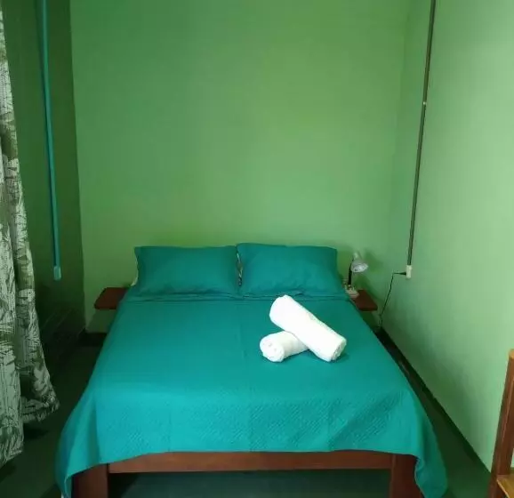 پانسیون Container House Cahuita