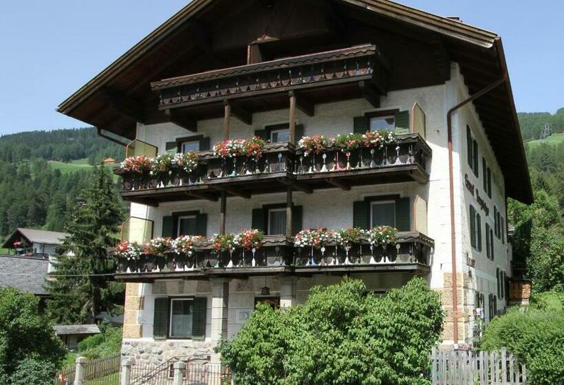 膳宿费 Garni Bergsteiger