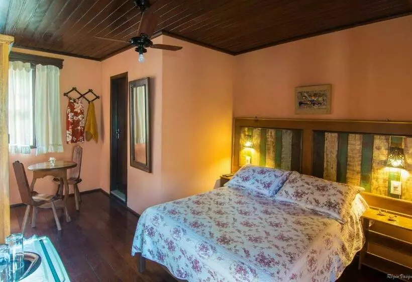 ペンション Pousada Portal