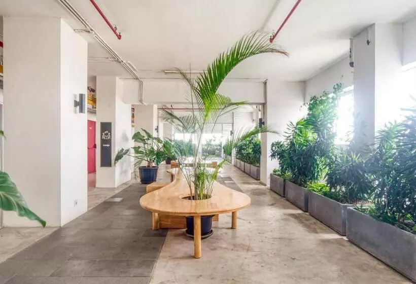 ペンション Redliving Apartemen Grand Kamala Lagoon   Kita Pro Tower Barclay North