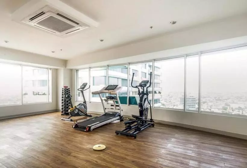 ペンション Redliving Apartemen Grand Kamala Lagoon   Kita Pro Tower Barclay North