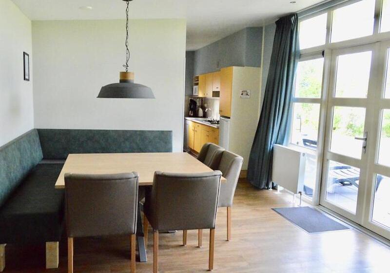 Resort Bungalow 10 Personen