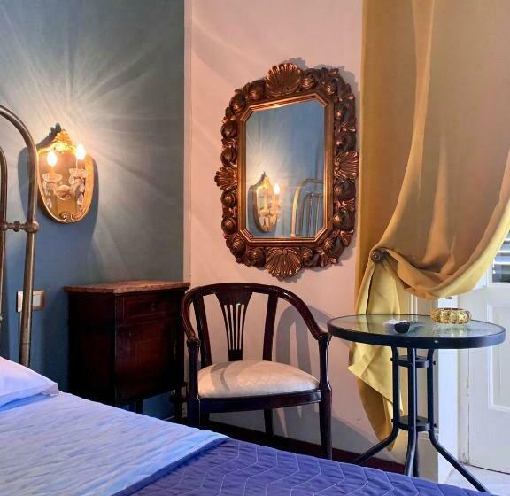 تختخواب و صبحانه Amaranta