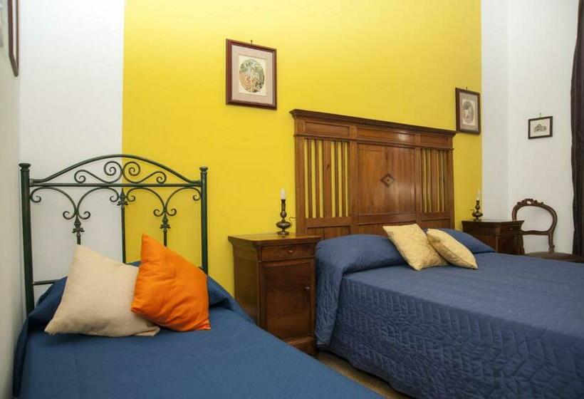 تختخواب و صبحانه Amaranta