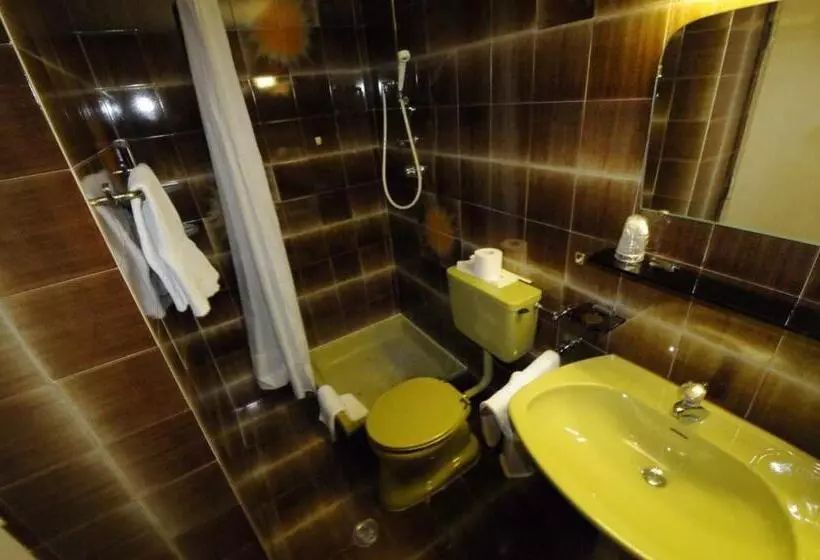 Aamiaismajoitus (B&B) Ciasa Soreghina