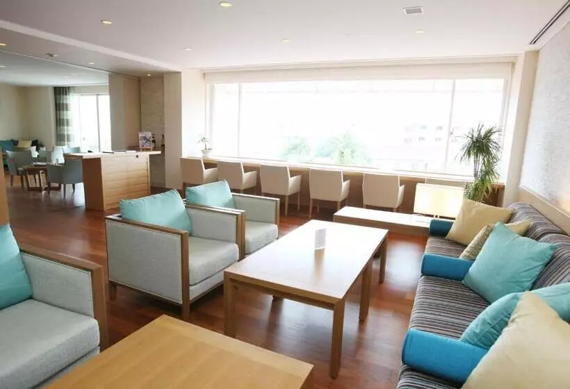 ホテル Auberge De South Terrace