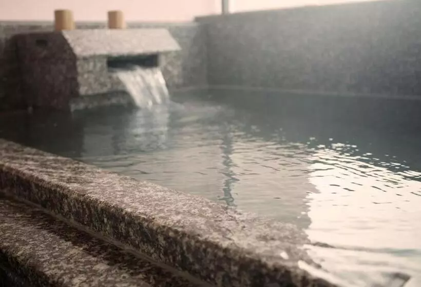 ホテル Auberge De South Terrace