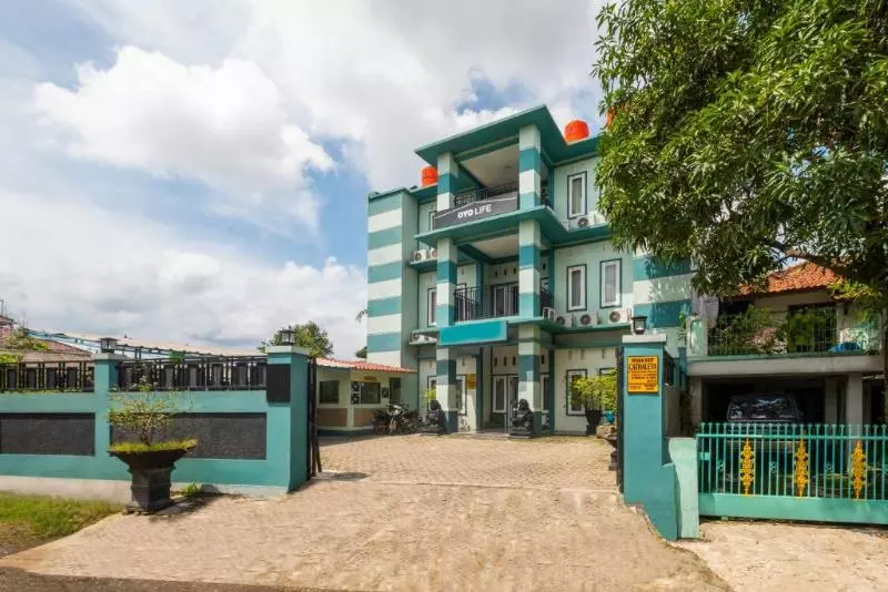 ホテル Oyo Life 2676 Cathaleya Homestay Syariah