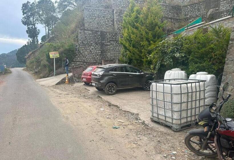 ホテル Popping Pines Resort