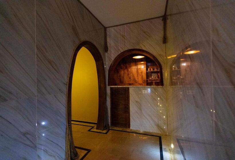 World Point Hotel Besyol