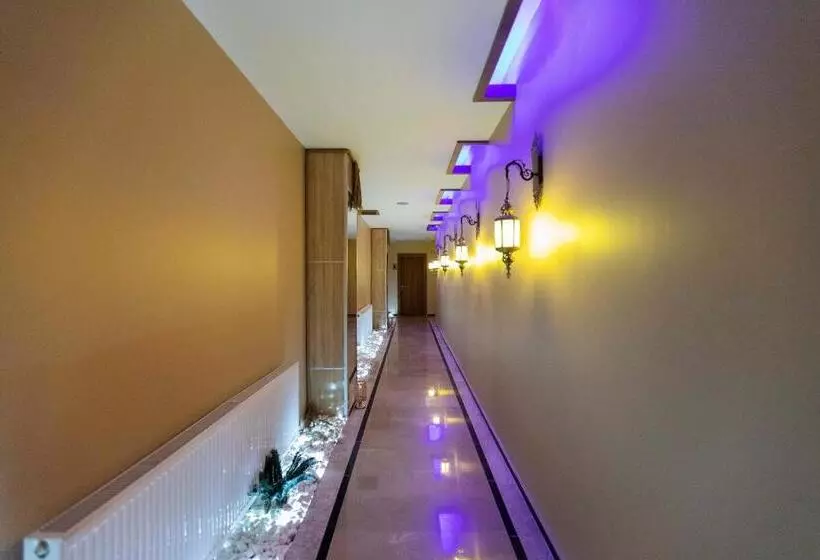 World Point Hotel Besyol