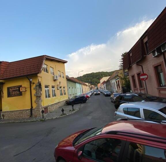 پانسیون Casa Pino