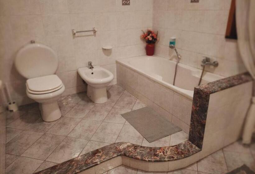 펜션 I Capricci Dell'etna 2 Di Puglisi