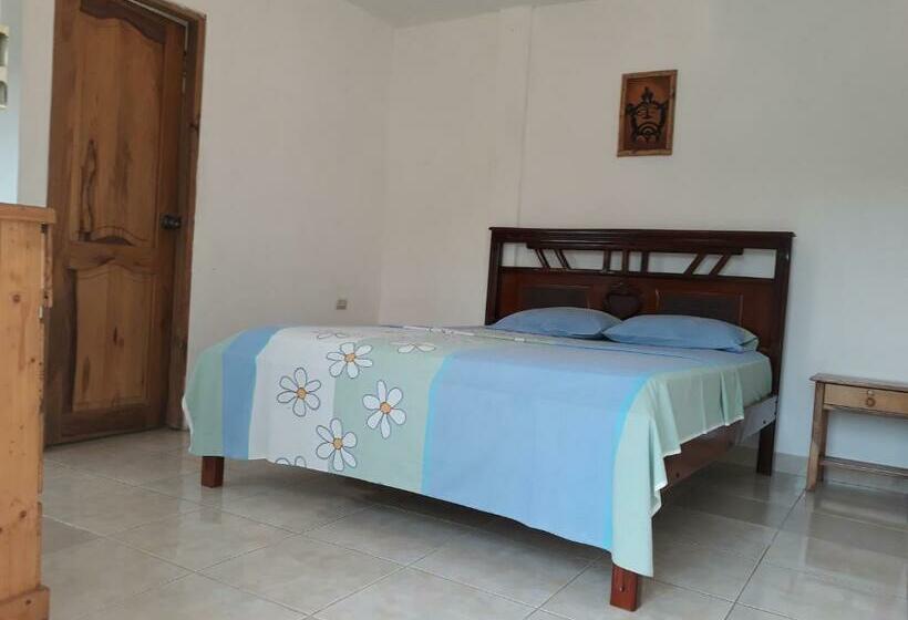 بنسيون Montañita Garden Hostal