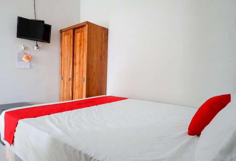 Pensjonat Reddoorz Plus Syariah Near Stasiun Tegal 2