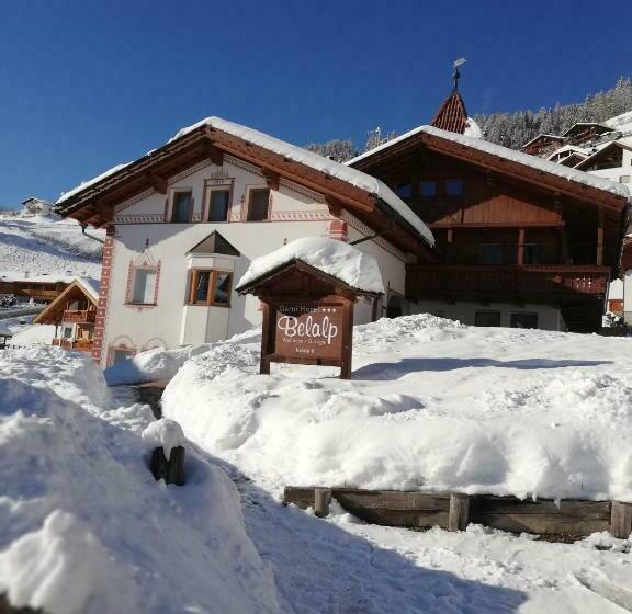 مبيت وإفطار Garni Hotel Belalp