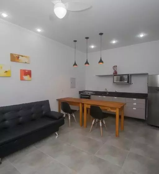 Flat Com Serviços Na Riviera