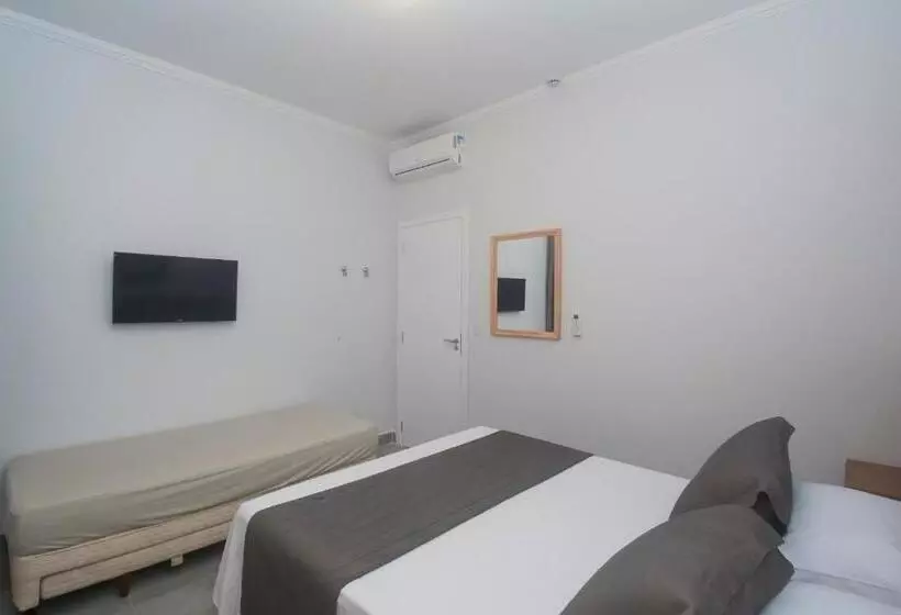 Flat Com Serviços Na Riviera