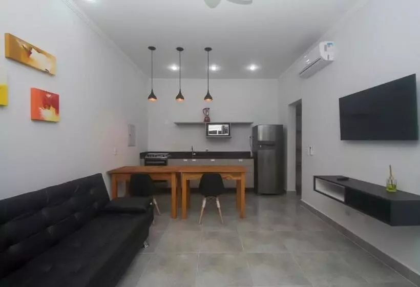 Flat Com Serviços Na Riviera