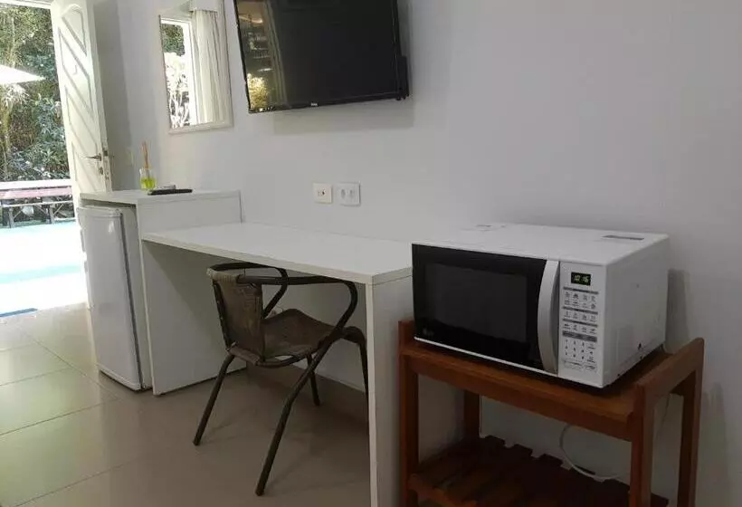 Flat Com Serviços Na Riviera