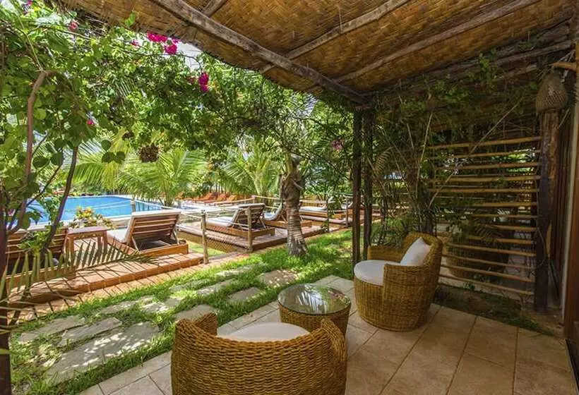 ホテル Bungalows & Suites Punta Camarón