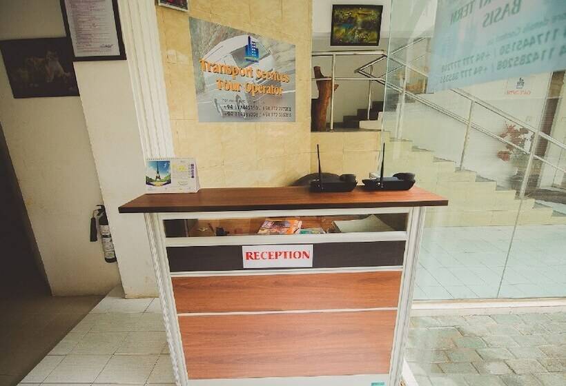 הוסטל Marina Bay Apartments