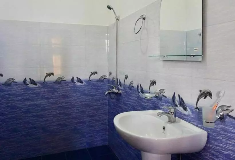 تختخواب و صبحانه Sun View Resort Kithalella