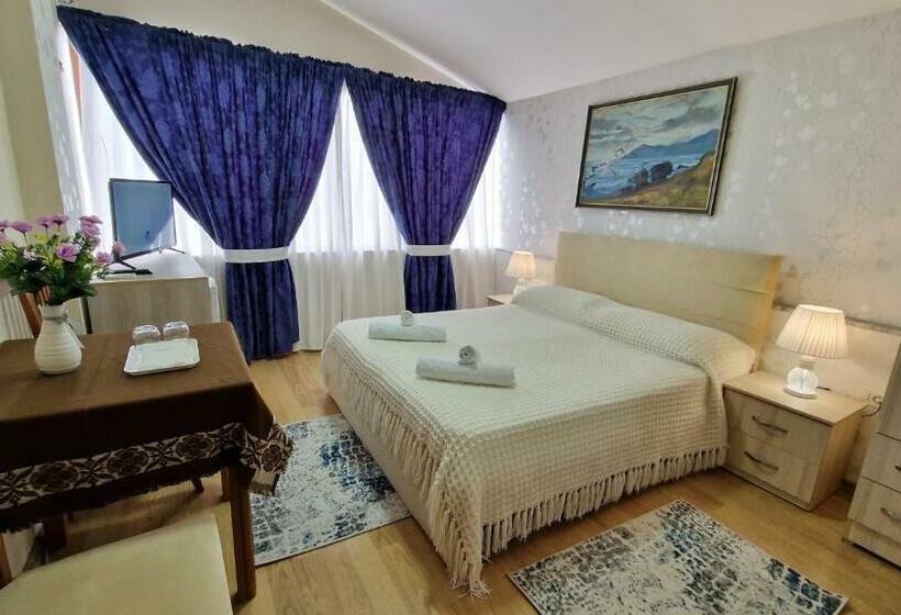 تختخواب و صبحانه Vila Korani