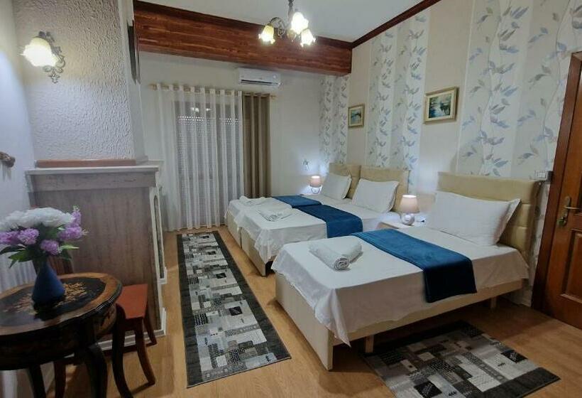 تختخواب و صبحانه Vila Korani