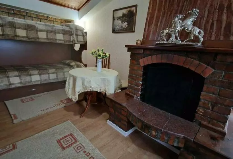 تختخواب و صبحانه Vila Korani