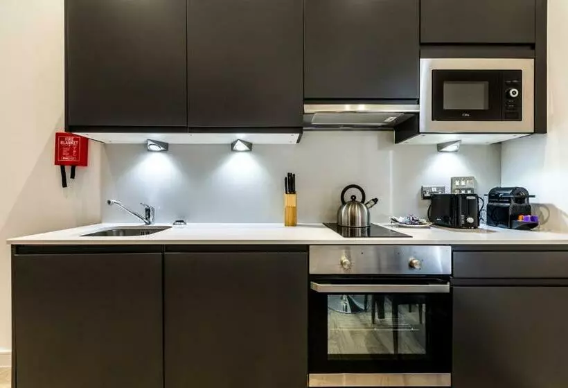Citystop Apartments   Newington Street