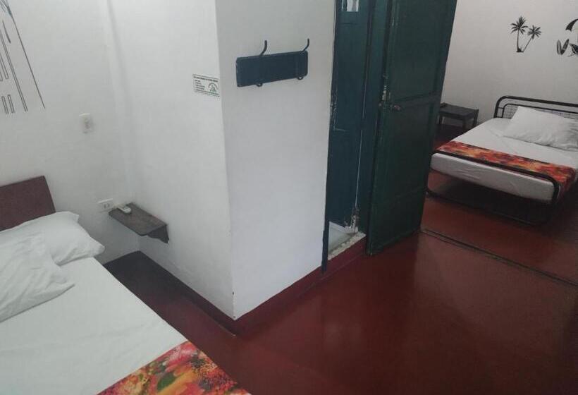 Herberge La Casona 1859